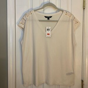 Women’s LAUREN top - size large